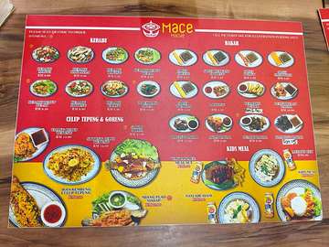 Mace Mache menu featuring kerabu, bakar, celup tepung, and kids meal sections