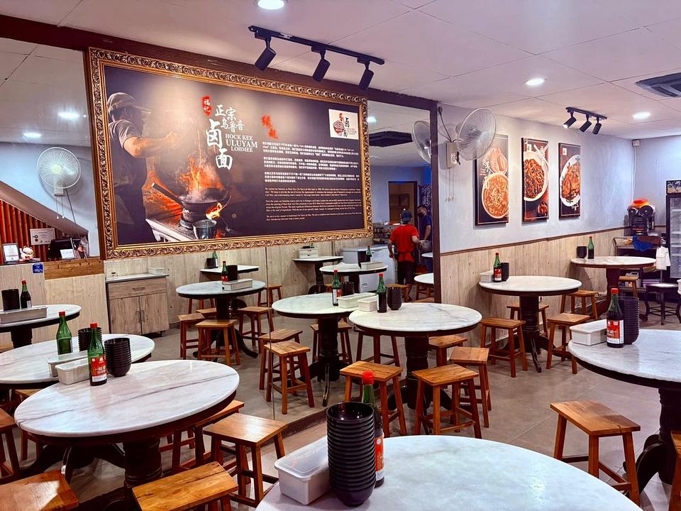 Fried rice noodles and loh mee spread at Hock Kee USJ 1