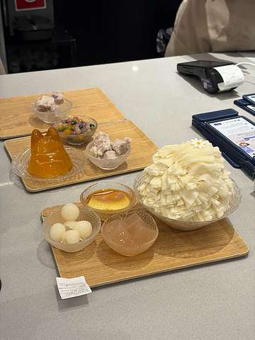 Four Beans Japanese desserts mochi jelly and shaved ice