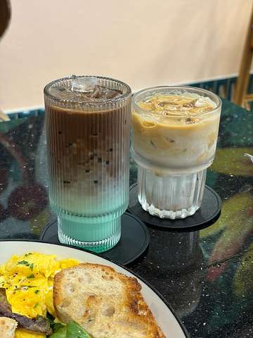 HOM Coffee USJ 1 food and drinks