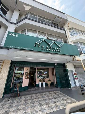 HOM Coffee USJ 1 food and drinks