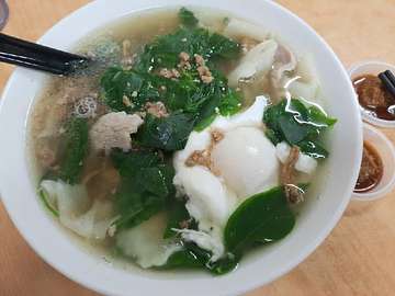JingZhu Pan Mee SS19 — bowl of pan mee noodles with soup