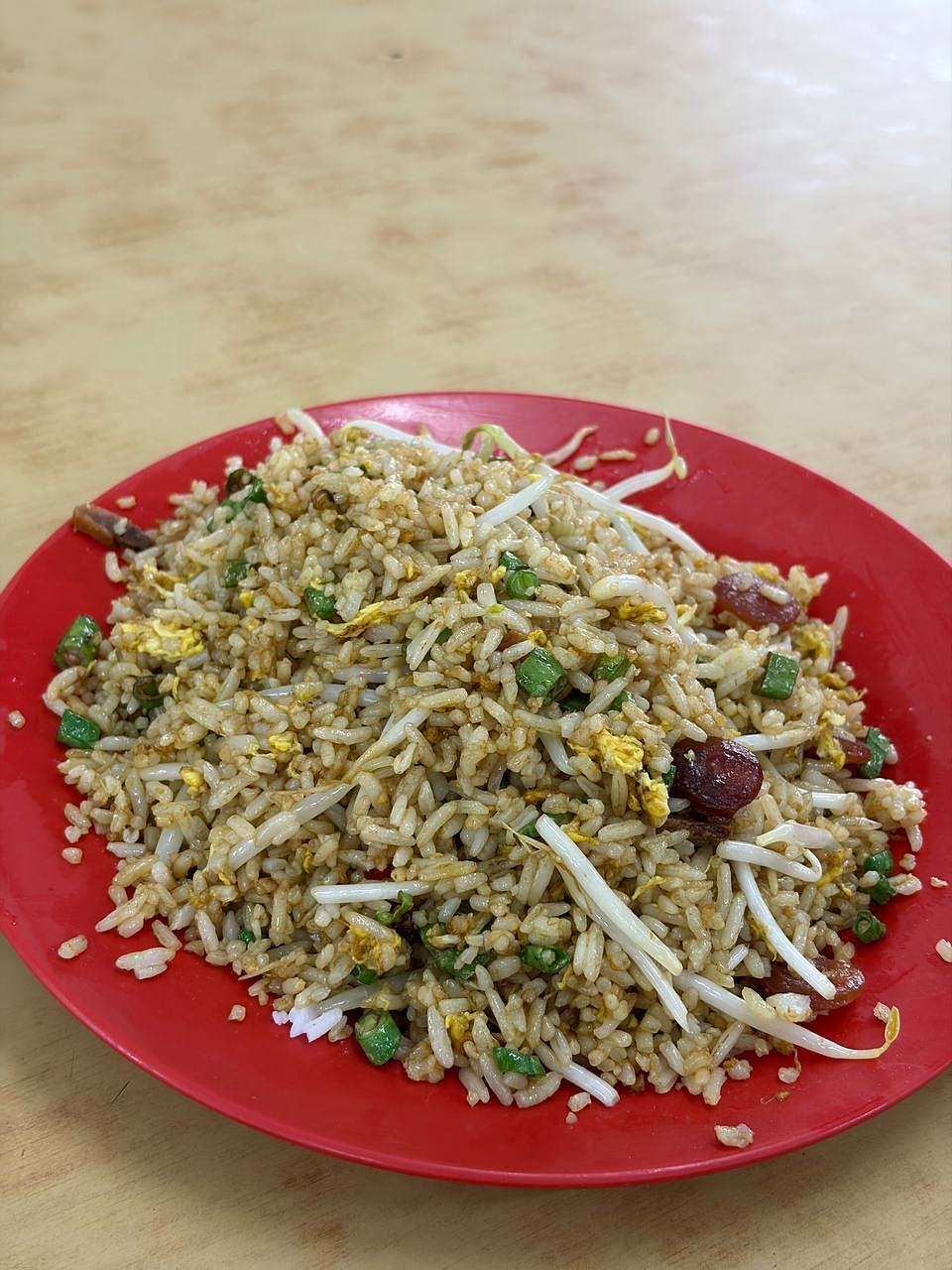 Fried rice with peas