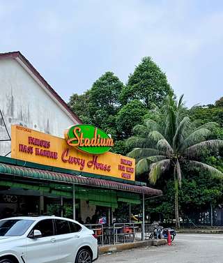 Stadium Curry House USJ 16